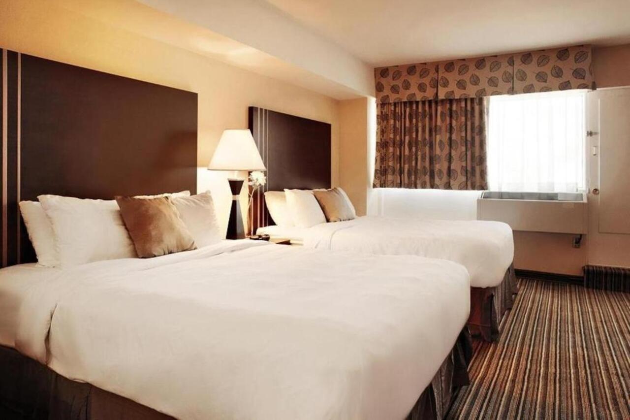 Comfort Suites Downtown Montreal Luaran gambar