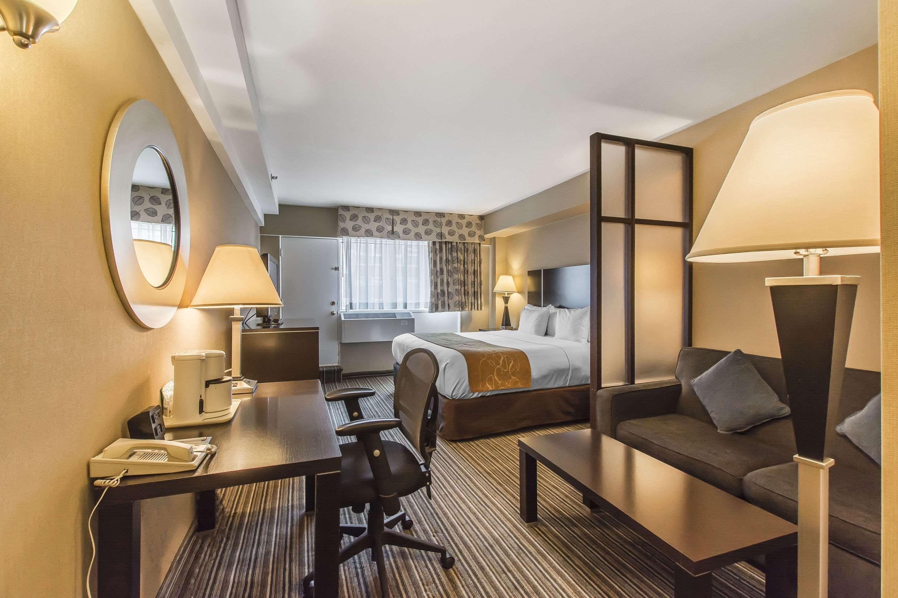 Comfort Suites Downtown Montreal Luaran gambar