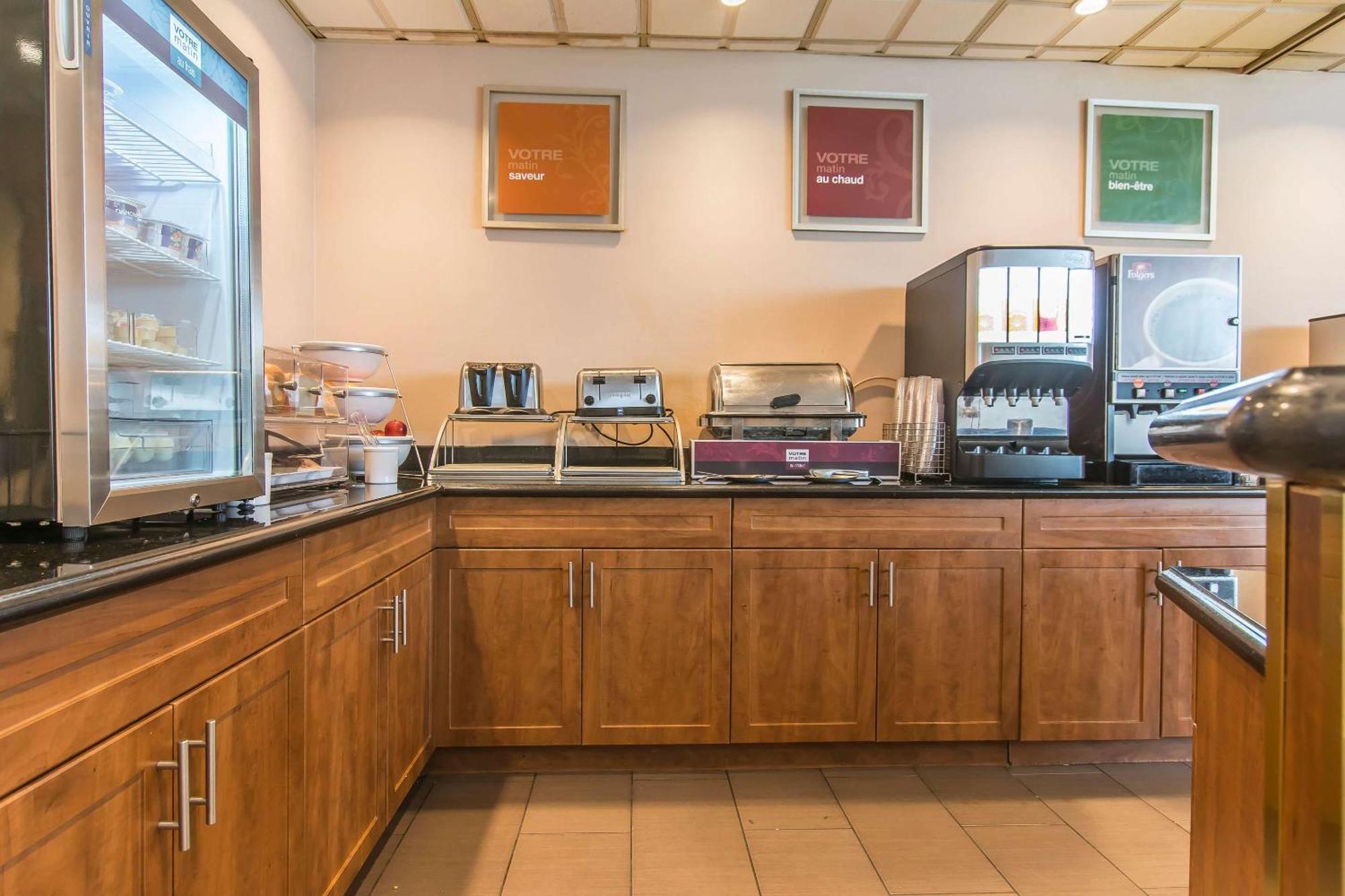 Comfort Suites Downtown Montreal Luaran gambar