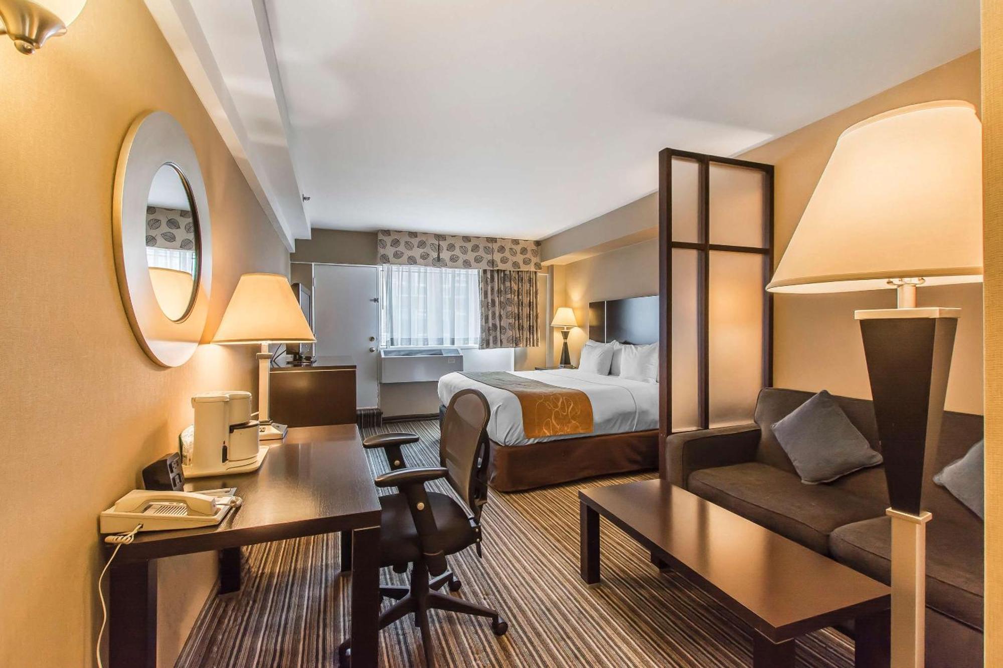 Comfort Suites Downtown Montreal Luaran gambar