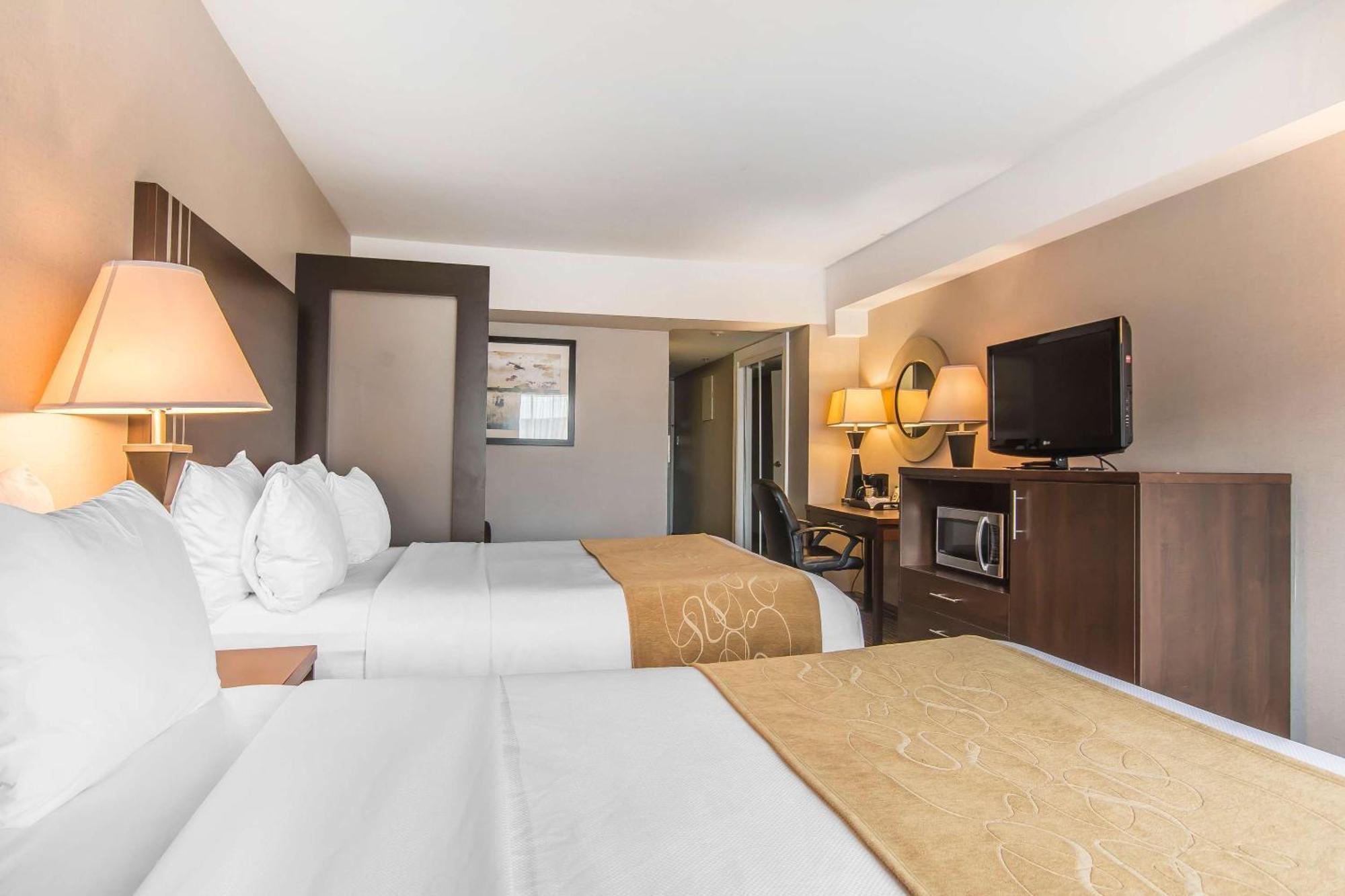 Comfort Suites Downtown Montreal Luaran gambar