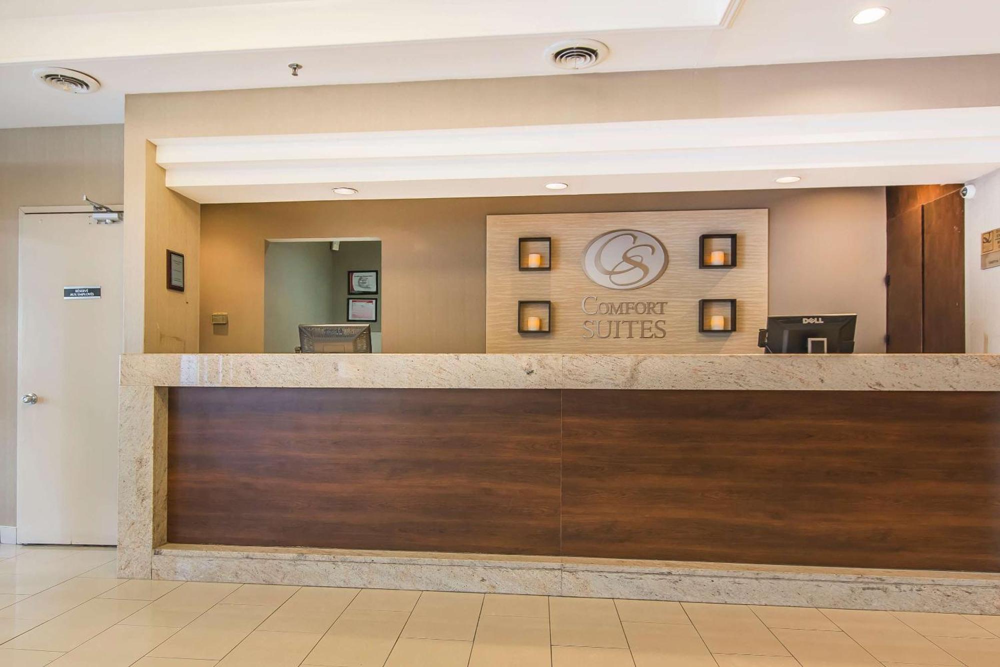 Comfort Suites Downtown Montreal Luaran gambar