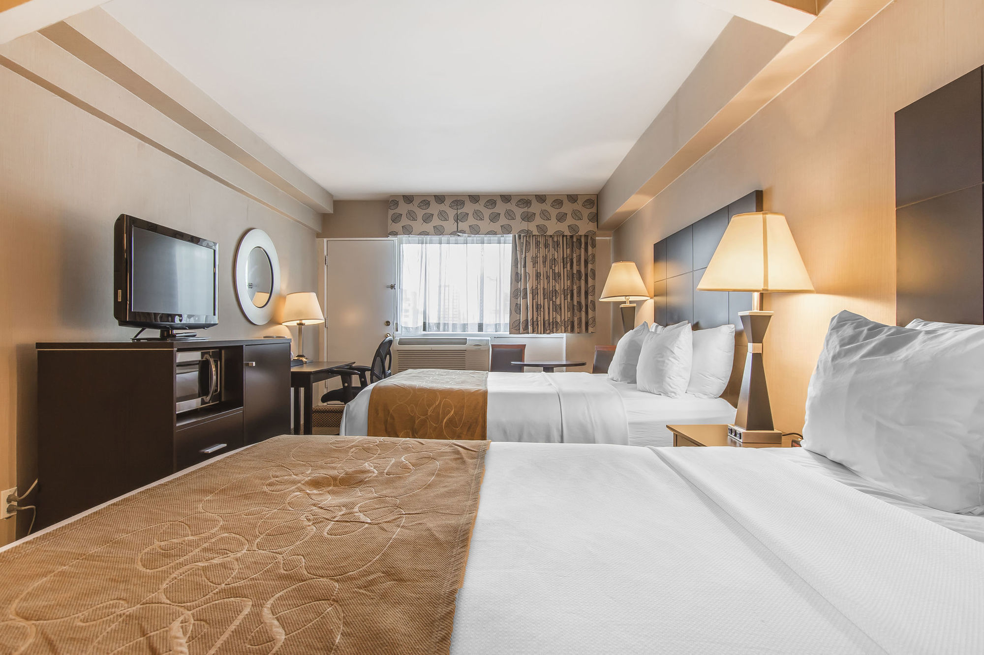 Comfort Suites Downtown Montreal Bilik gambar