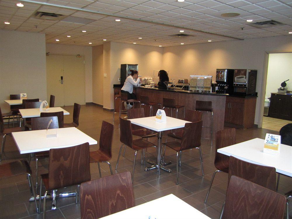 Comfort Suites Downtown Montreal Luaran gambar