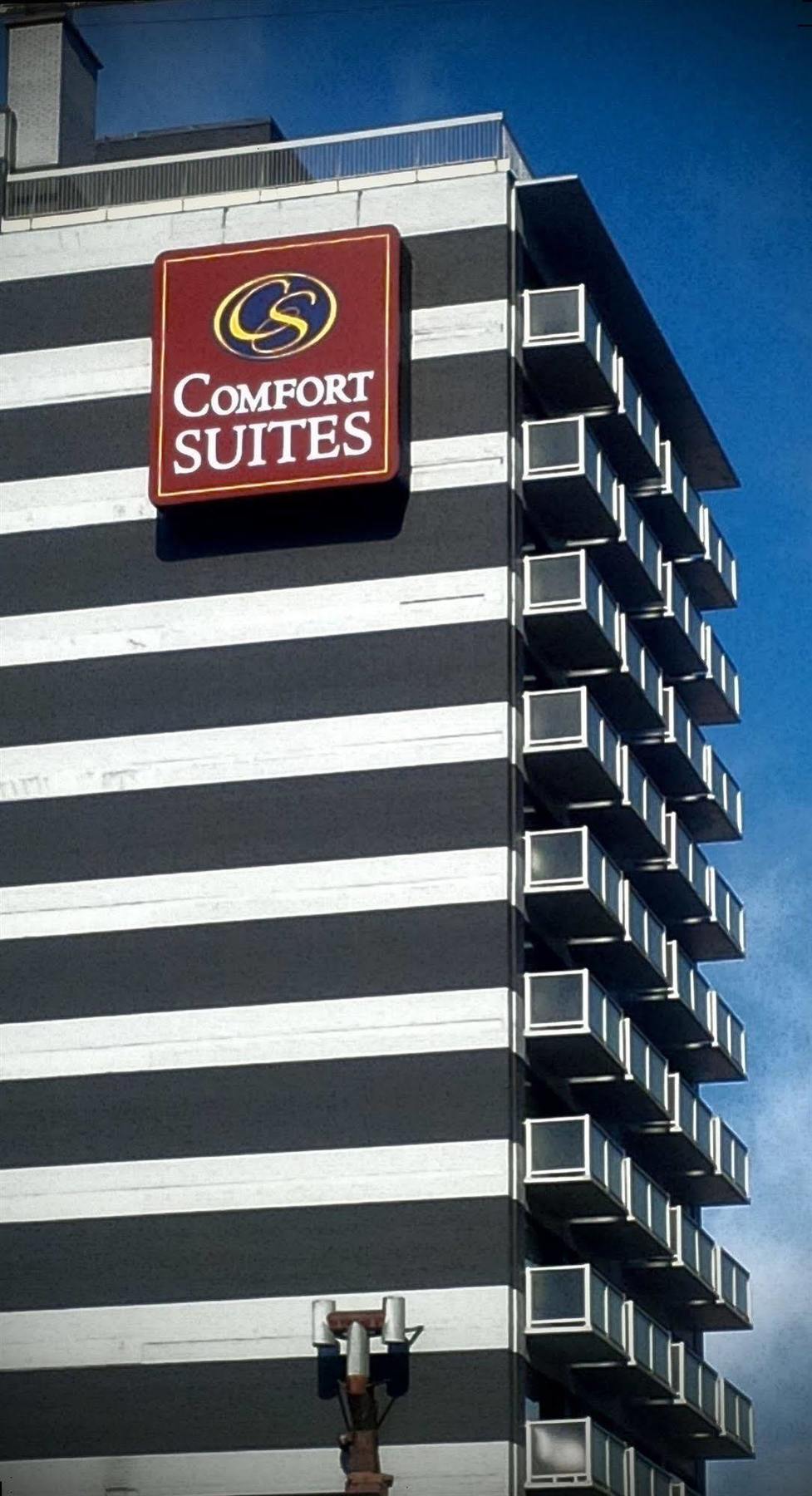 Comfort Suites Downtown Montreal Luaran gambar